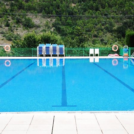 Camping Organya Otel Dış mekan fotoğraf